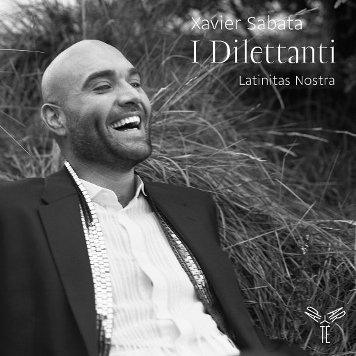 莫妮卡被黑人扒开双腿猛进
